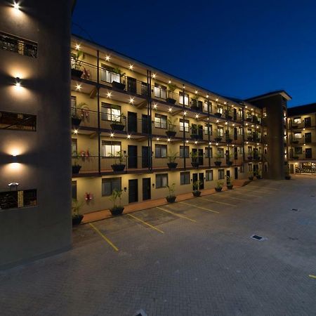 Speke Apartments Kitante Kampala Exterior photo