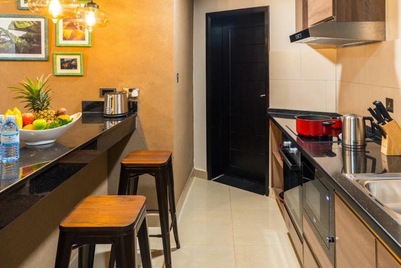 Speke Apartments Kitante Kampala Exterior photo