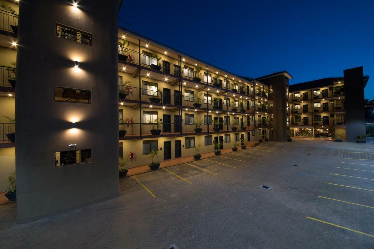Speke Apartments Kitante Kampala Exterior photo